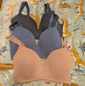 38DD Set Of Three Wireless Bras